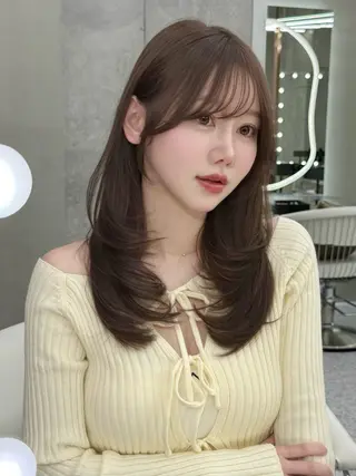 ミディアム カラー 大宮レイヤーカット ハッシュ　柏崎颯刀のヘアスタイル