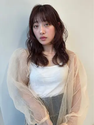 ミディアム ⋆꙳ yui ‎𖤐 ̖́-‬のヘアスタイル