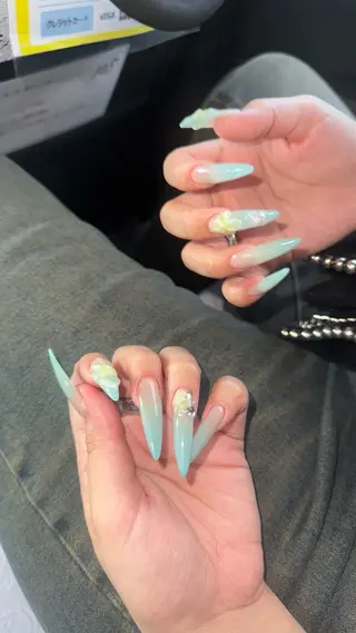 ネイル リコ 【Luana】のネイルデザイン