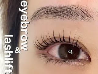 マツエク・マツパ eyelash CLAYの眉毛・アイブロウイメージ