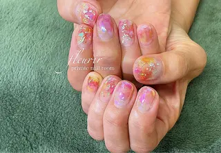 ネイル フルリール 【プライベートサロンのネイルデザイン