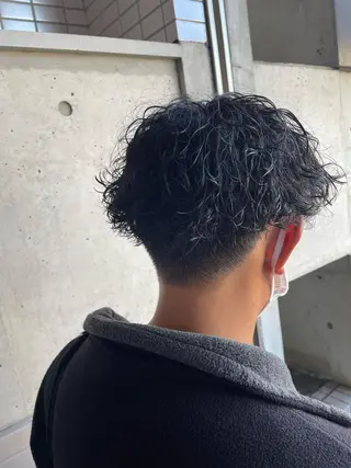 パーマ メンズ 大阪美容師 井上智博のヘアスタイル