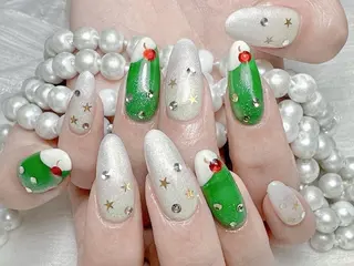 ネイル CutieNail ✨🩷のネイルデザイン