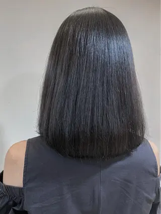 ミディアム カラー ヘアアレンジ yuka .のヘアスタイル