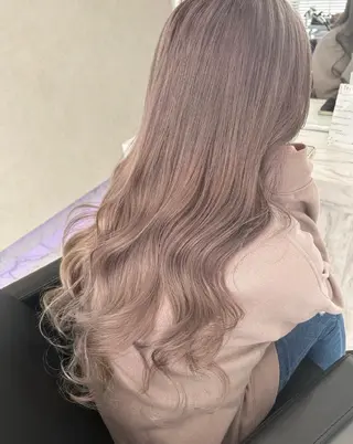 ロング 💙透明感カラー推し 🇰🇷ココロ🦋のヘアスタイル
