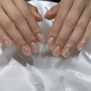 ネイル private salon magique所属・Rina🫧 大阪/福島のネイルデザイン