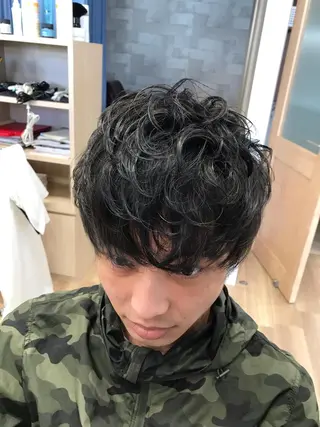 メンズ メンズパーマ波巻き 🌳大森悠登🌳のヘアスタイル