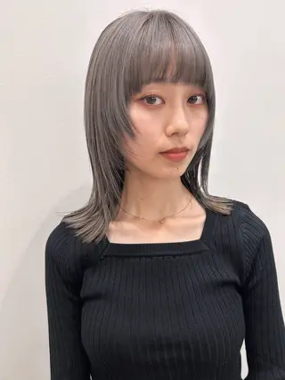 セミロング 💛🤍U too e’s 鎌倉🧸のヘアスタイル