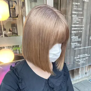 ショート カラー パーマ ヘアアレンジ メンズ キッズ ネイル mana 暖色カラーカットのヘアスタイル
