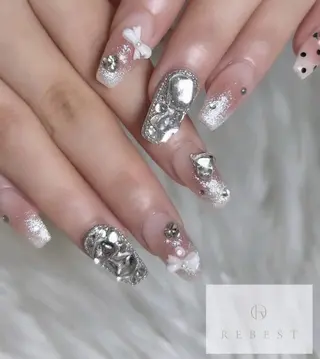 ネイル Sayaka❤️ REBEST京橋のネイルデザイン