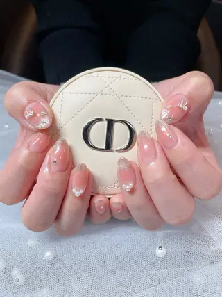 ネイル hair f.Row所属・阿部 千晶のネイルデザイン