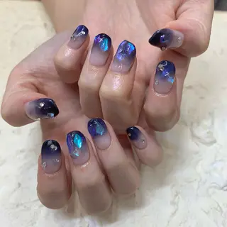 ネイル マキノ ユイのネイルデザイン