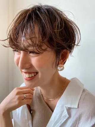 ショート カラー h a k u 大倉 卓人のヘアスタイル
