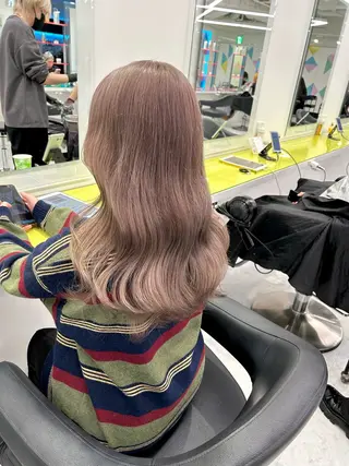 ロング カラー ヘアアレンジ トレンドモテカラー 🩷色落ちまで可愛くのヘアスタイル