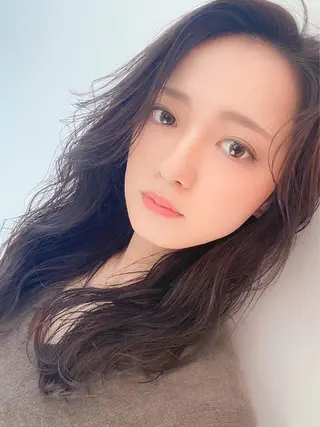 ミディアム MIRIM栄 野田航生のヘアスタイル