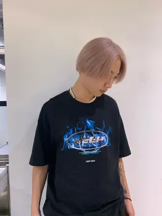 ショート 黒染め落とし ムラ修正　ハイトーンのヘアスタイル