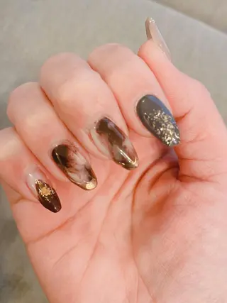 セミロング shandy nailのネイルデザイン