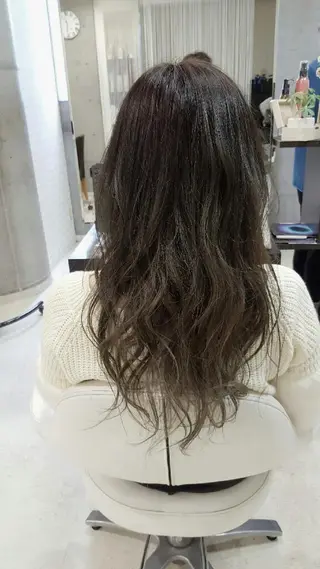 ロング 髪質改善×レイヤー 高嶋のヘアスタイル