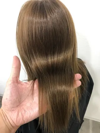 ロング トレヴァー デルチザンのヘアスタイル