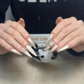 ネイル いちご ちゃんのネイルデザイン