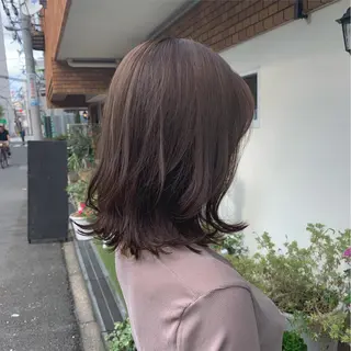 ミディアム カラー stylist店長 岡本真依のヘアスタイル