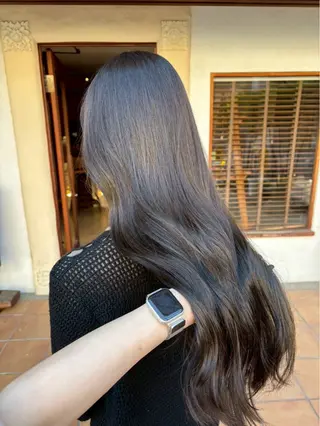 ロング カラー 道添 怜奈のヘアスタイル