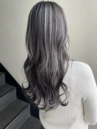 ロング カラー 吉田裕太/ハイライト ダブルカラーのヘアスタイル