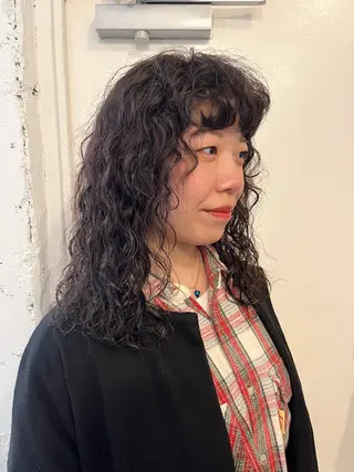 セミロング カラー パーマ ✴︎UNU ✴︎モエカのヘアスタイル