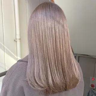 ミディアム カラー パーマ ヘアアレンジ メンズ キッズ ネイル マツエク・マツパ 切りっぱなしヘアボブ ミディアムヘアRYOのヘアスタイル