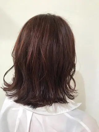 ミディアム トレンドヘアーに🌈 川村　静香のヘアスタイル