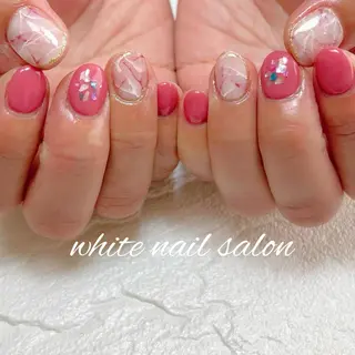 ネイル white nail salonのネイルデザイン