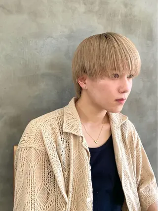 カラー メンズ ショート/ウルフ ハイトーン/カイセイのヘアスタイル