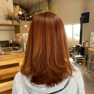 セミロング カラー 大西 未来のヘアスタイル