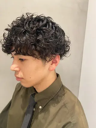 パーマ メンズ nishido ハイライト/パーマのヘアスタイル