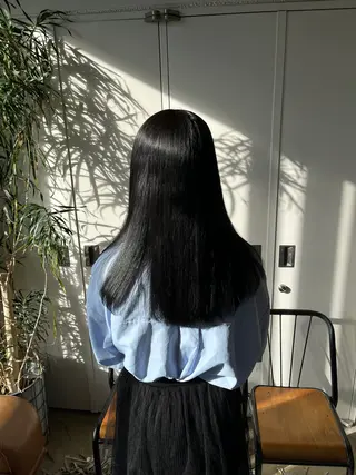 カラー ヒラソル Yura🌿の眉毛・アイブロウイメージ