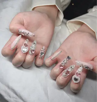 ネイル Lee Nailsのネイルデザイン