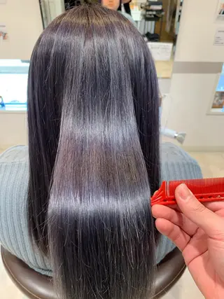 ロング カラー 鵜飼 真伍のヘアスタイル