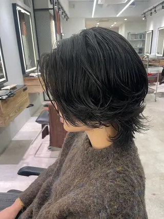 ミディアム パーマ 神 嵩徳のヘアスタイル