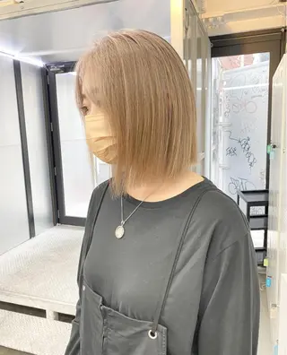 ミディアム カラー 似合わせベージュ 🍯ayumi🍯のヘアスタイル