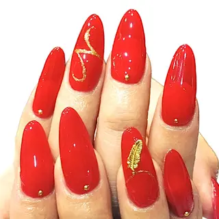 ネイル MADDYNAILS ✴︎柏痛ネイルのネイルデザイン