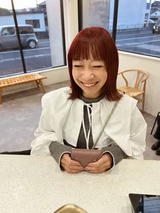 ミディアム 似合わせ/顔周り / レイヤーのヘアスタイル