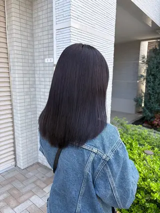 カラー しおり🍬 KOKORO🤍のヘアスタイル
