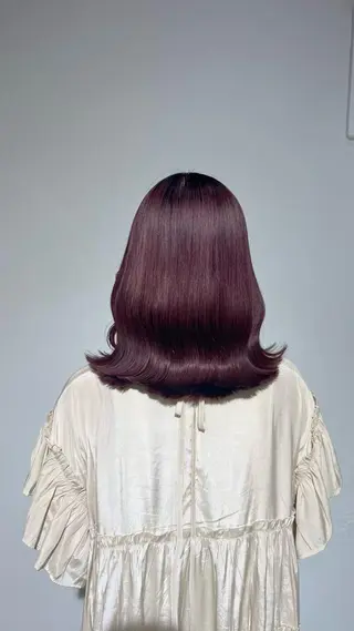 セミロング allum SAKURAのヘアスタイル