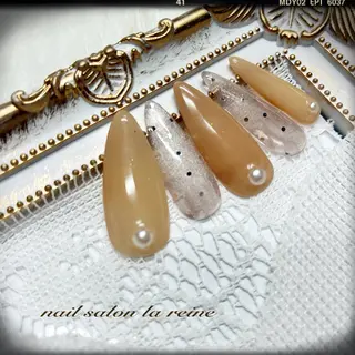 ネイル nail salon  la reine所属・nail salon la reineのネイルデザイン
