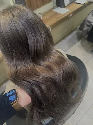 ロング カラー さら艶レイヤーカット 🩶Suzuneのヘアスタイル