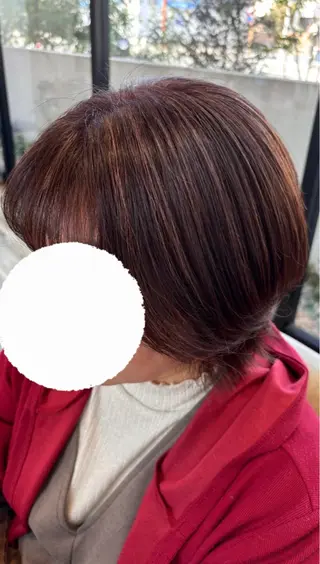 ショート カラー 岡本 梨沙のヘアスタイル
