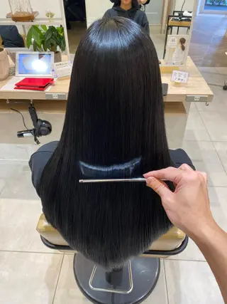 ロング ⭐️⭐️縮毛矯正の スペシャリスト松本✨のヘアスタイル