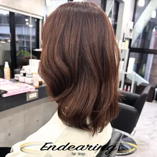 ミディアム Endearing 銀座/レイヤーカットのヘアスタイル