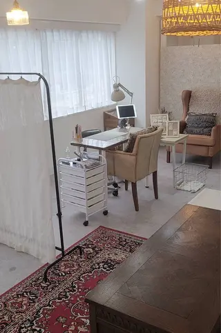 ネイル 爪育ショートネイル MOMOKAのネイルデザイン