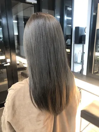 セミロング カラー 八谷 将平のヘアスタイル